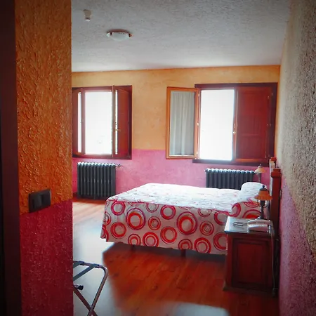 米赛诺庄园酒店 3* 莱尔马